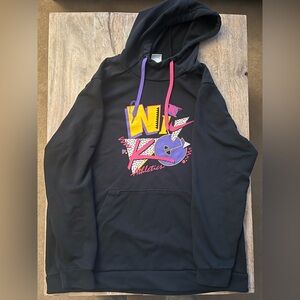 3/$90 VINTAGE Nike Hoodie